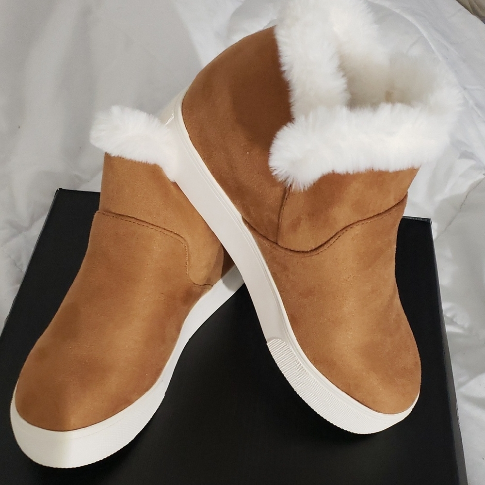 J Slides Tan Faux Fur Winter Boots
